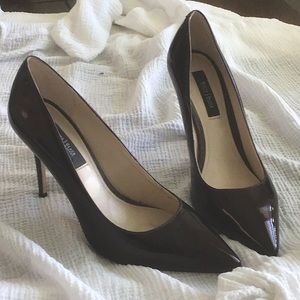 White House Black Market size 9 Burgundy worn once $30